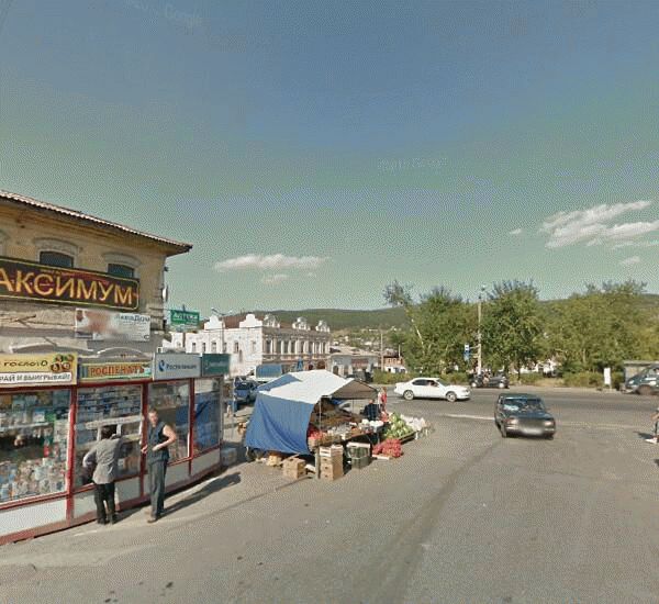 Банкомат Сбербанка России по адресу ул. Октябрьская,  2