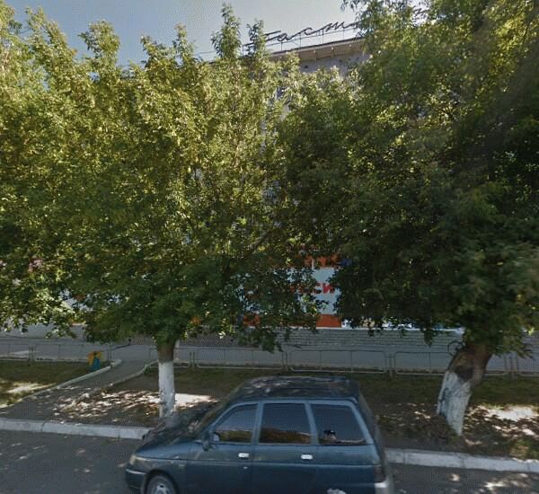 Отделение банка Уралсиб по адресу просп. Автозаводцев,  д. 39